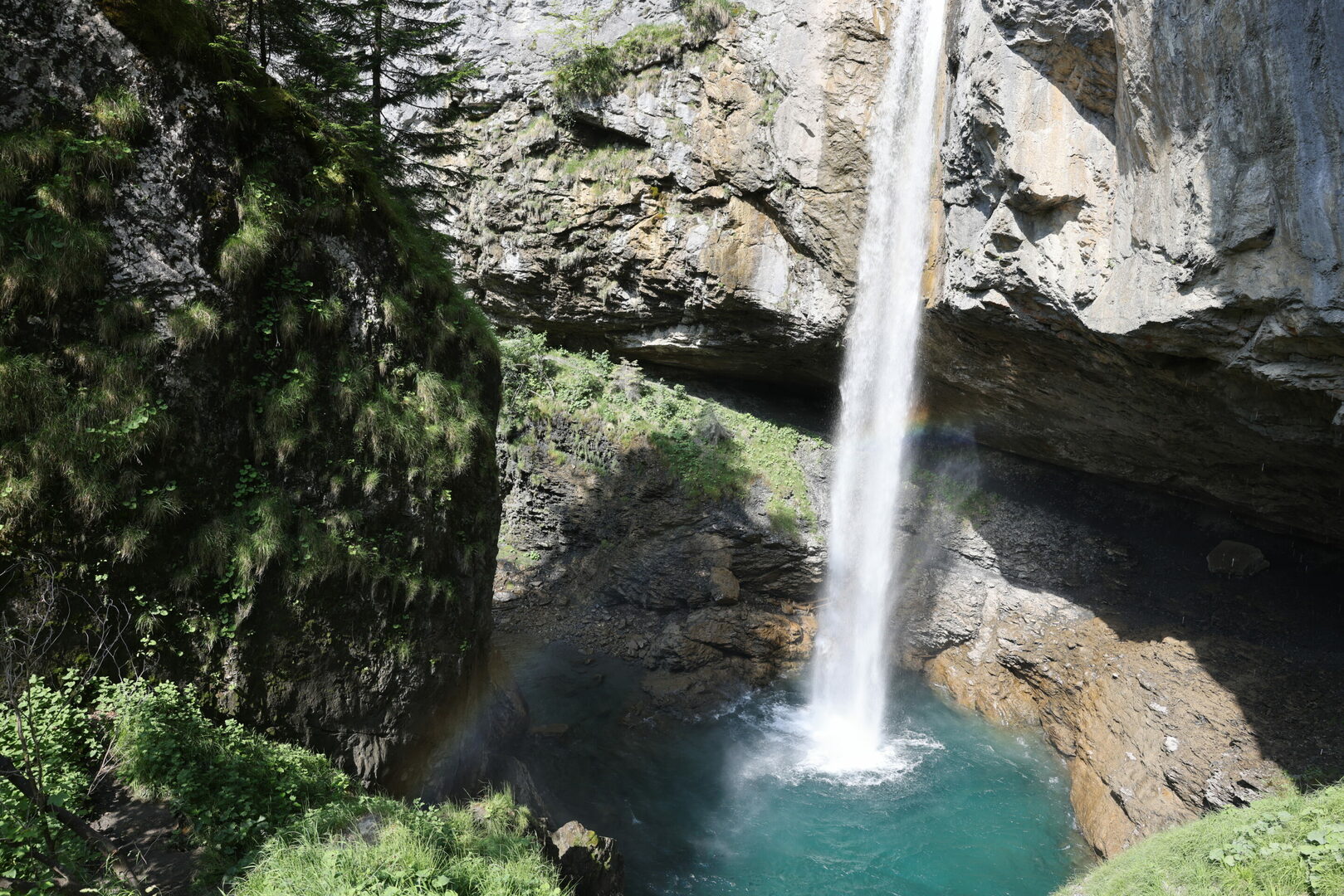 Bärglistuber waterfall